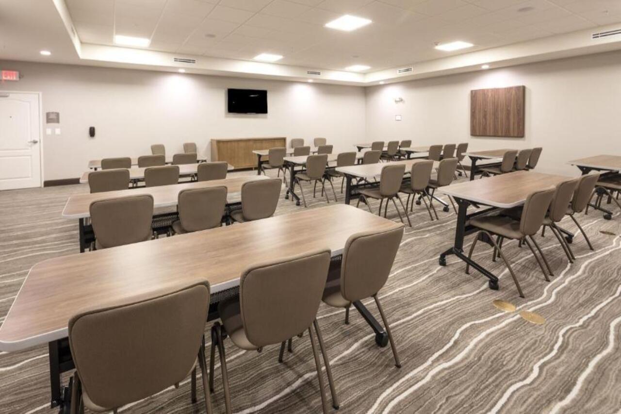 Staybridge Suites Charlotte Arpt Area - Tyvola, An Ihg Hotel Екстер'єр фото